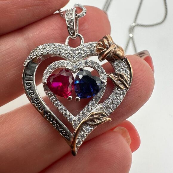 NIB Sterling silver, possibly gold plated, heart necklace with cz diamonds! - Picture 6 of 13
